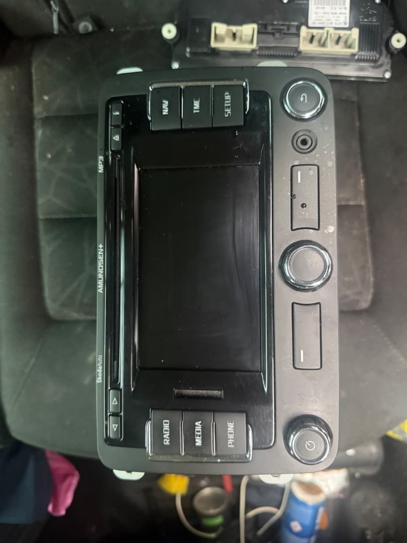 SKODA OCTAVIA - Radio/multimediesystem